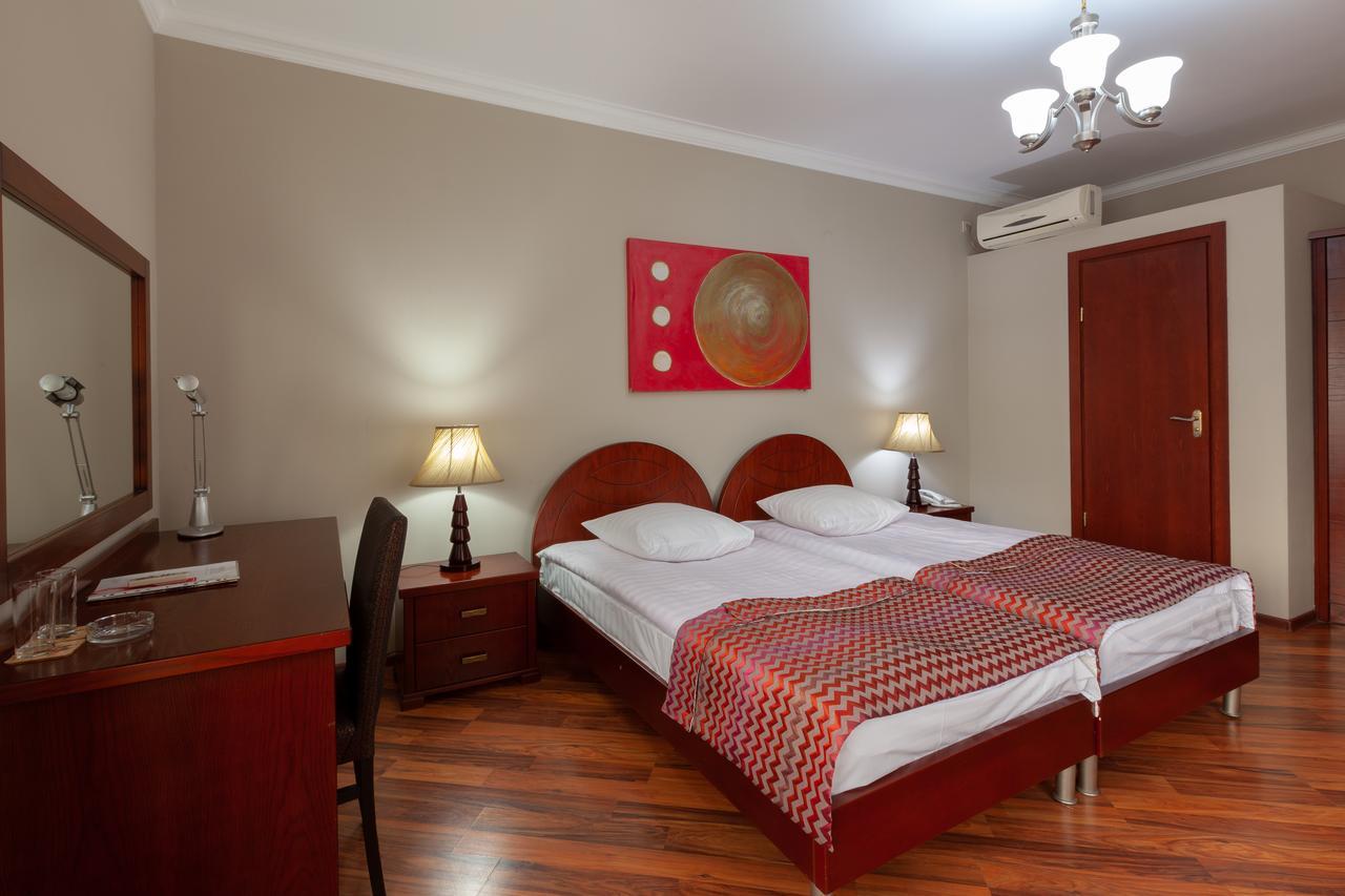 Penthouse Hotel Tbilisi Exteriör bild