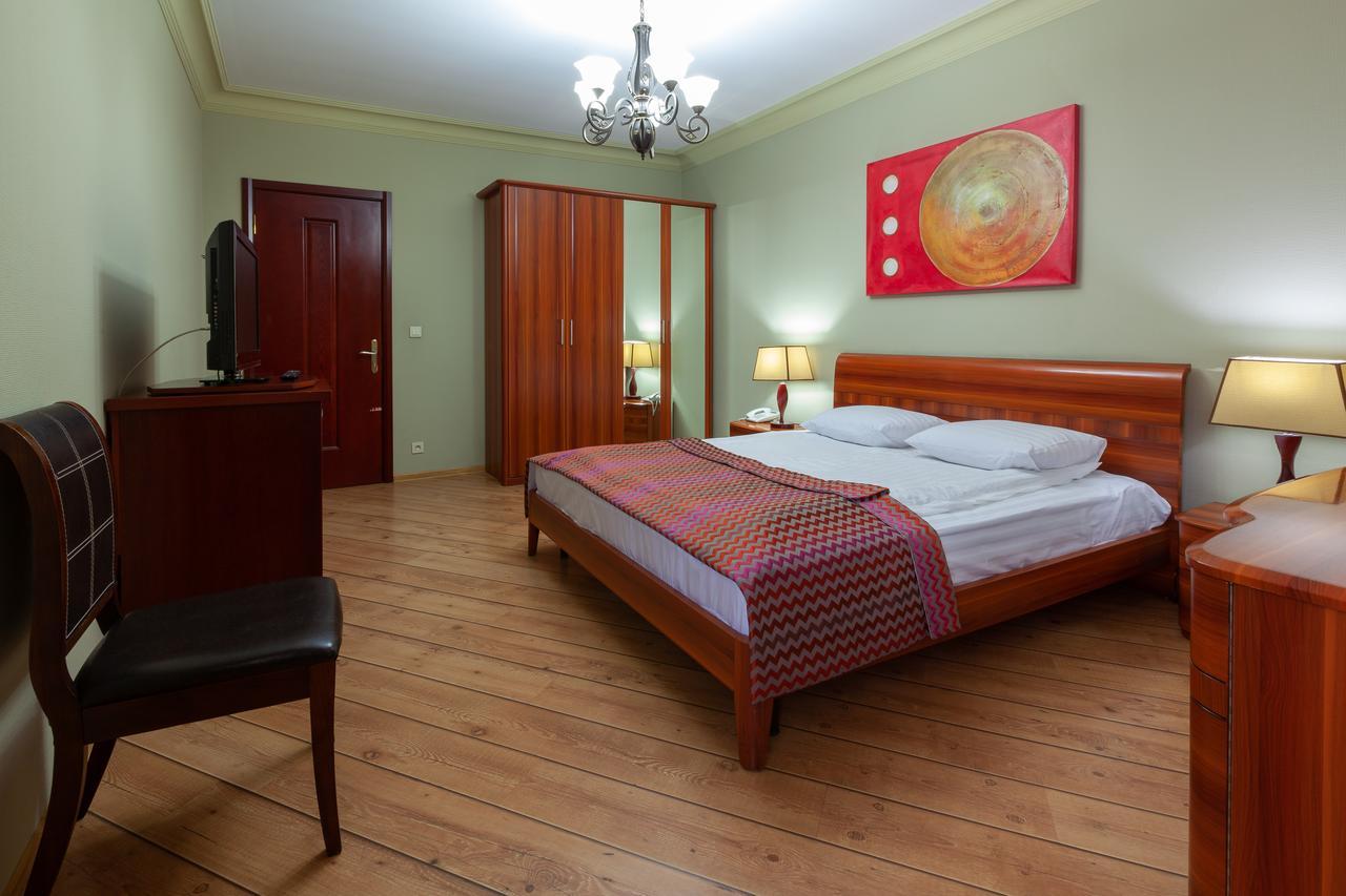 Penthouse Hotel Tbilisi Exteriör bild