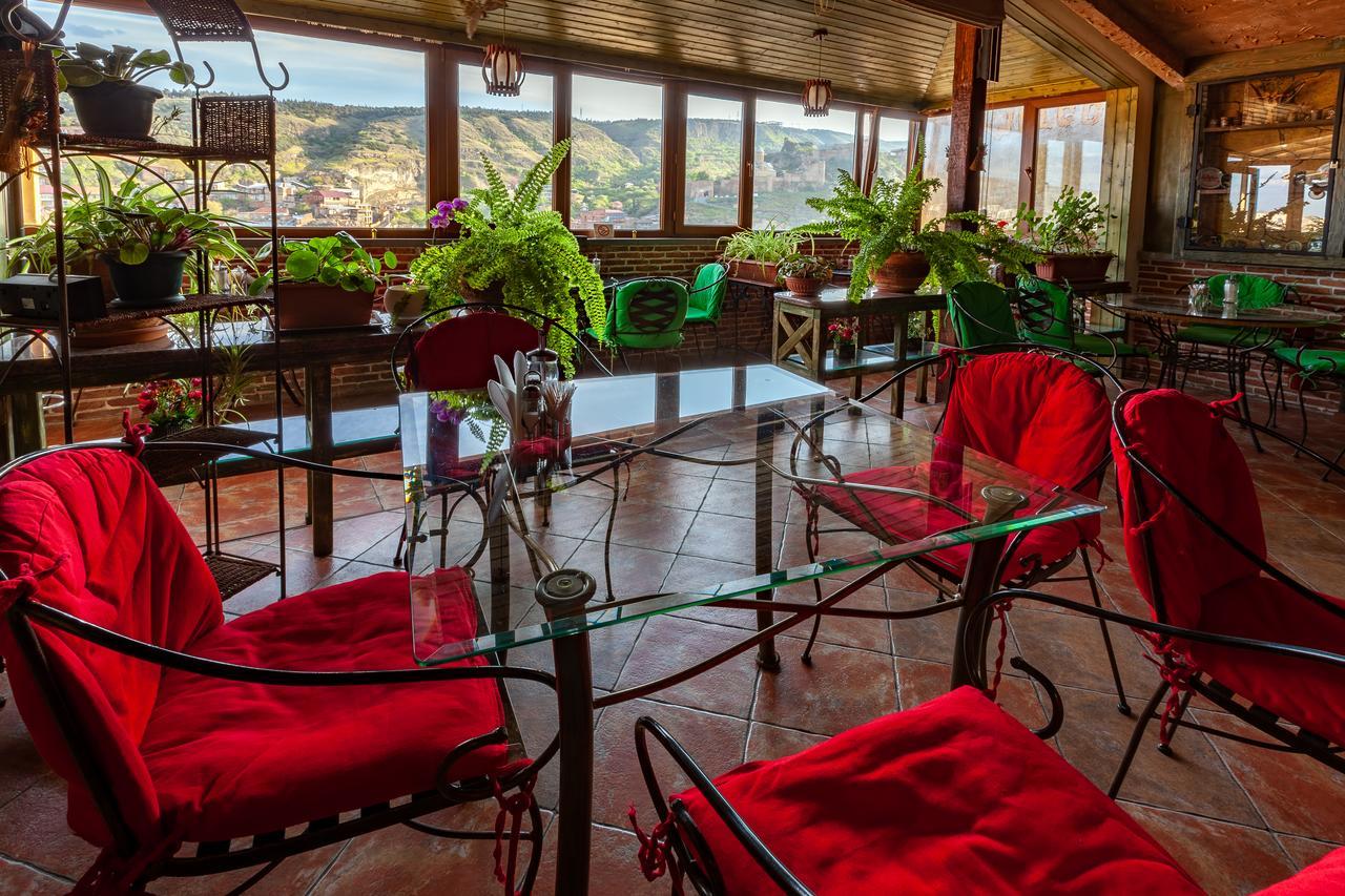 Penthouse Hotel Tbilisi Exteriör bild