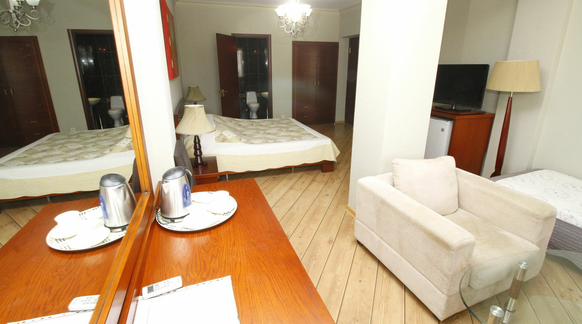 Penthouse Hotel Tbilisi Exteriör bild